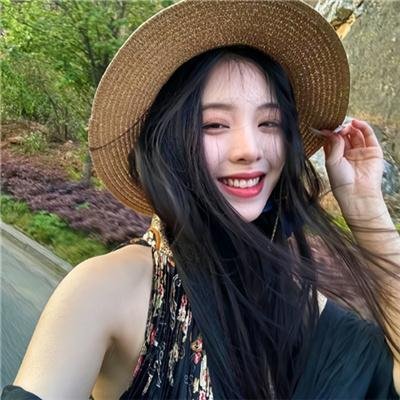 好麻烦,每天都要谈恋爱